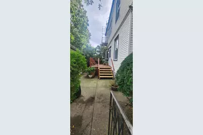 94-01 40th Drive, Elmhurst, NY 11373 - Photo 4