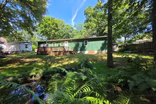 83 Forge Rd, Riverhead, NY 11901 - Photo 2