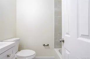 491 Ilyssa Way, New York, NY 10312 - Photo 12