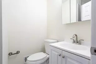 491 Ilyssa Way, New York, NY 10312 - Photo 18