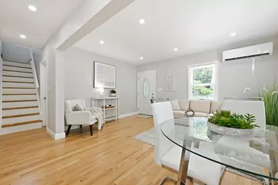 26 Parkside Road, West Hempstead, NY 11552 - Photo 8
