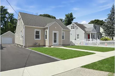 26 Parkside Road, West Hempstead, NY 11552 - Photo 2