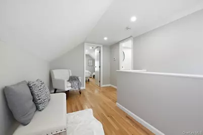 26 Parkside Road, West Hempstead, NY 11552 - Photo 18