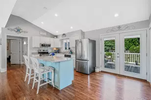 16 Pine Edge Dr, East Moriches, NY 11940 - Photo 12