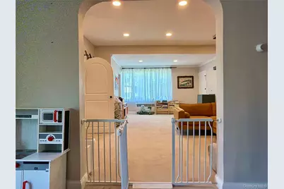 646 W Beech Street #Lower, Long Beach, NY 11561 - Photo 16