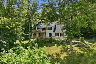 15 Meadow Dr, Red Hook, NY 12571 - Photo 2