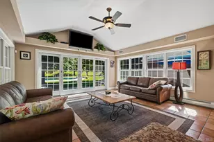 5 Anna Pl, Marlboro, NY 12542 - Photo 18