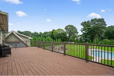 23 Gloria Lane, Huntington, NY 11743 - Photo 28