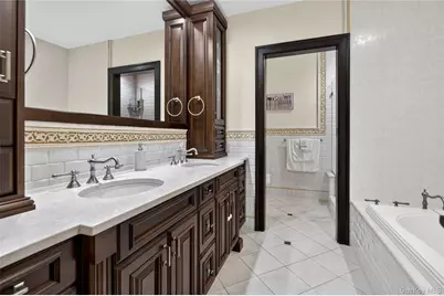 23 Gloria Lane, Huntington, NY 11743 - Photo 30