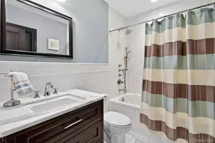 23 Gloria Ln, Huntington, NY 11743 - Photo 18