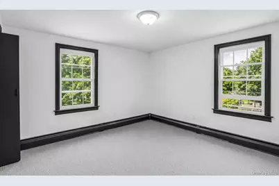 180 Quaker Street, Wallkill, NY 12589 - Photo 30