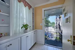 404 Prescott St, Yonkers, NY 10701 - Photo 6