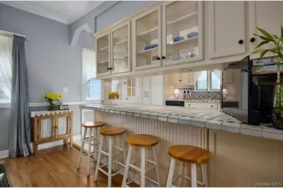404 Prescott Street, Yonkers, NY 10701 - Photo 16