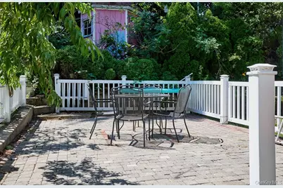 404 Prescott Street, Yonkers, NY 10701 - Photo 4