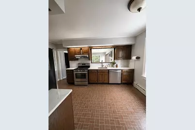 2100 Hillside Avenue, Bellmore, NY 11710 - Photo 6