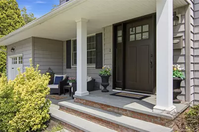 1 Wenmore Court, Commack, NY 11725 - Photo 2