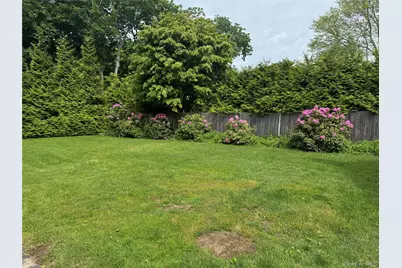 21 Elm Street, Southampton, NY 11968 - Photo 16