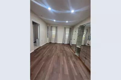 868 Morris Park Avenue, Bronx, NY 10462 - Photo 6