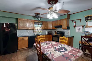 391 Starlight Dr, Shirley, NY 11967 - Photo 10