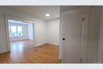 68-07 53rd Avenue #2 Fl, Maspeth, NY 11378 - Photo 4