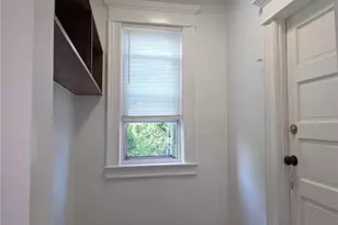 68-07 53rd Ave, Maspeth, NY 11378 - Photo 6