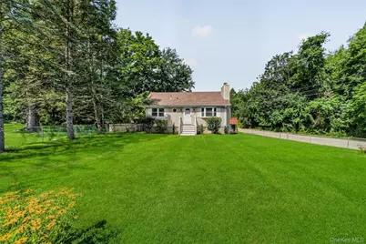 76 Meadow Sweet Road, Cortlandt Manor, NY 10567 - Photo 2