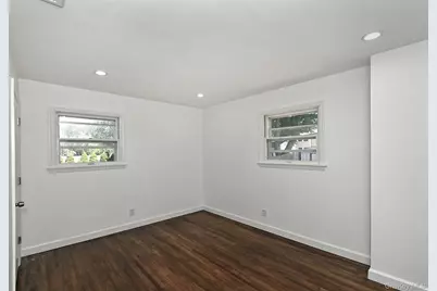 15 Parkview Drive, Commack, NY 11725 - Photo 24