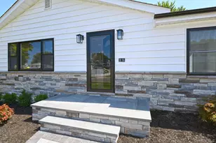 15 Parkview Dr, Commack, NY 11725 - Photo 4