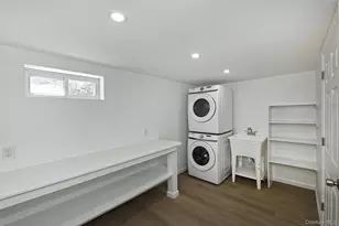 15 Parkview Dr, Commack, NY 11725 - Photo 22
