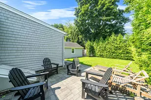 170 Seville Blvd, Sayville, NY 11782 - Photo 30