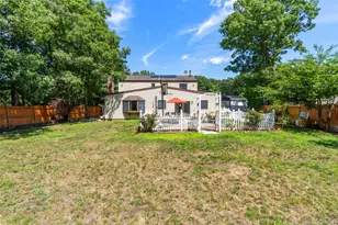 4 Winding Ln, Islandia, NY 11749 - Photo 40