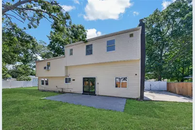 3 Lee Place, Mastic, NY 11950 - Photo 36