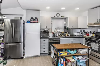 27 &  31 Kennedy Road, East Hills, NY 11577 - Photo 6