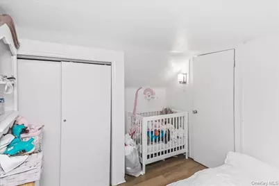 27 &  31 Kennedy Road, East Hills, NY 11577 - Photo 22
