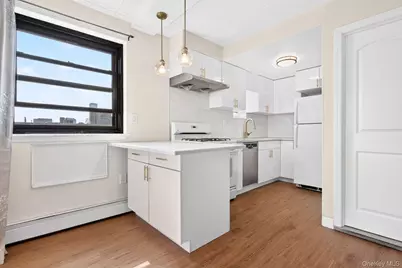 14468 38th Avenue #703, Flushing, NY 11354 - Photo 8