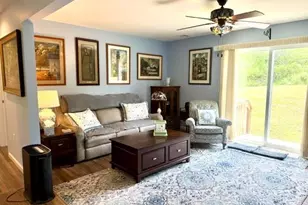 517 Crescent Ave, Highland, NY 12528 - Photo 10