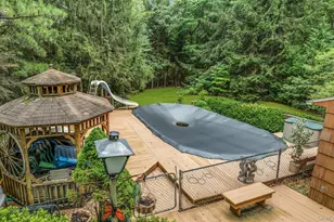 188 Daly Rd, East Northport, NY 11731 - Photo 40