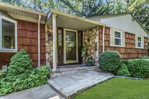 188 Daly Rd, East Northport, NY 11731 - Photo 4