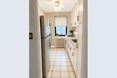 140-14 28th Road #6A, Flushing, NY 11354 - Photo 4