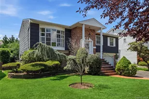 18 Valley Ln E, Valley Stream, NY 11581 - Photo 2