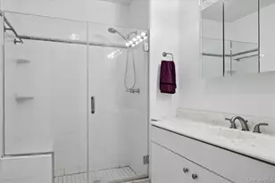 10 Casey Ln, Middle Island, NY 11953 - Photo 12