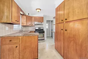 63 Thatcher Ave, Harrison, NY 10528 - Photo 12