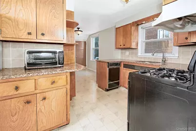 63 Thatcher Avenue, Harrison, NY 10528 - Photo 10