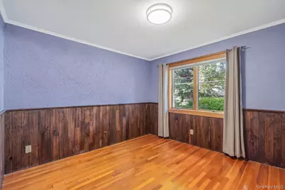 117 Bryan Avenue, Amityville, NY 11701 - Photo 12