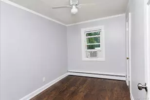 132 48th St, Lindenhurst, NY 11757 - Photo 8