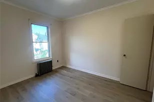 95-27 116th St, Richmond Hill, NY 11419 - Photo 2