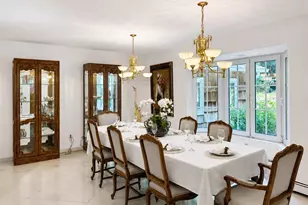 1846 Muttontown Rd, Syosset, NY 11791 - Photo 16