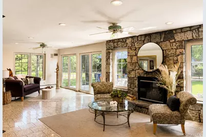 1846 Muttontown Road, Syosset, NY 11791 - Photo 6