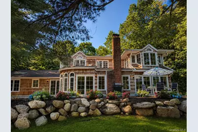1846 Muttontown Road, Syosset, NY 11791 - Photo 2