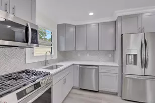 254-07 60th Ave, Little Neck, NY 11362 - Photo 18